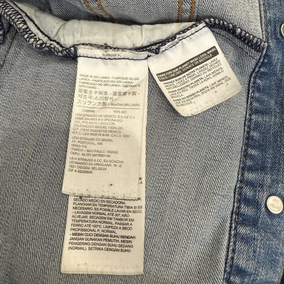 Levi's Denim Trucker Jacket Classic Fit Medium Wash Blue Jean Women Size Large - Picture 7 of 10